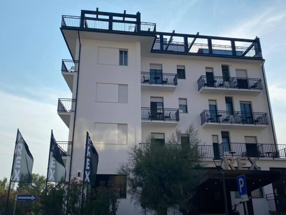 Hotel Rex Lido Di Savio Εξωτερικό φωτογραφία