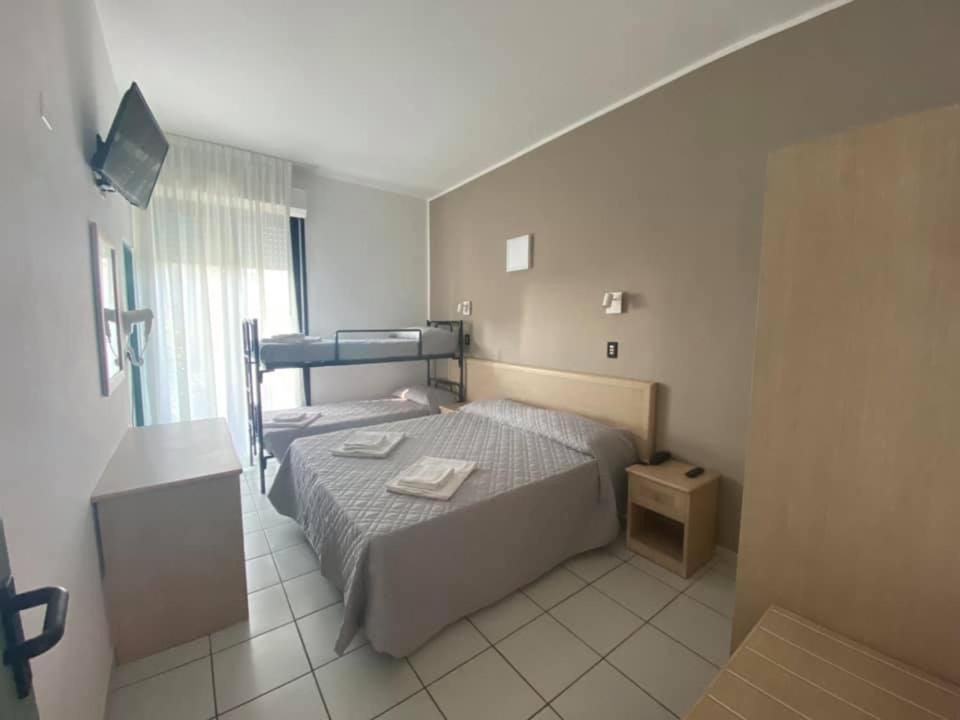 Hotel Rex Lido Di Savio Εξωτερικό φωτογραφία